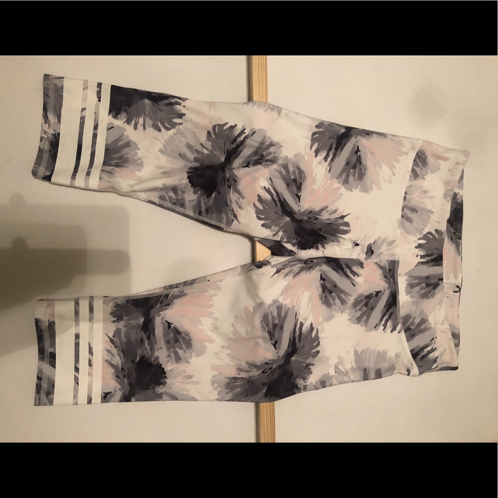 Fabletics medium workout Capris